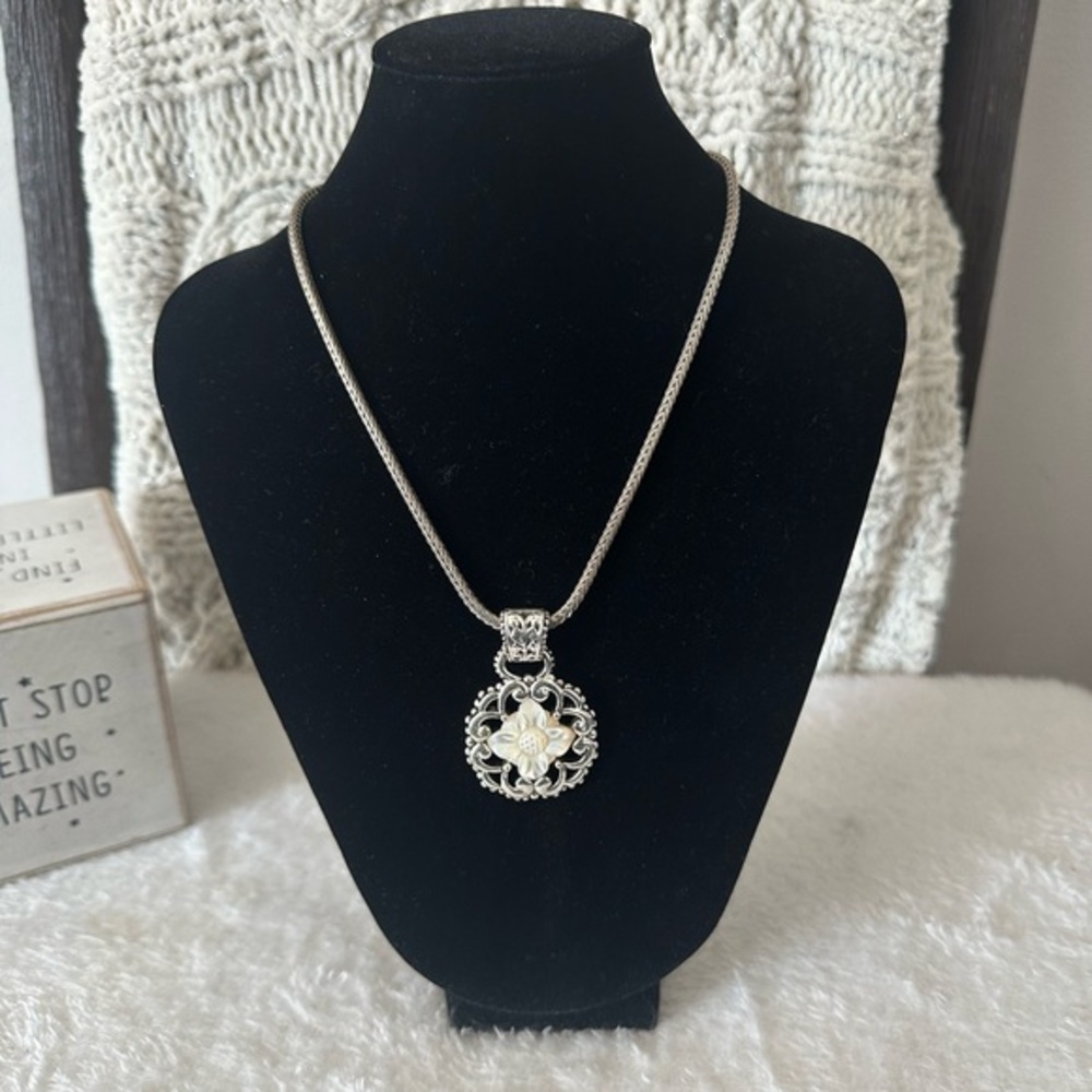 Vintage  Silver Necklace with Floral Pendant
